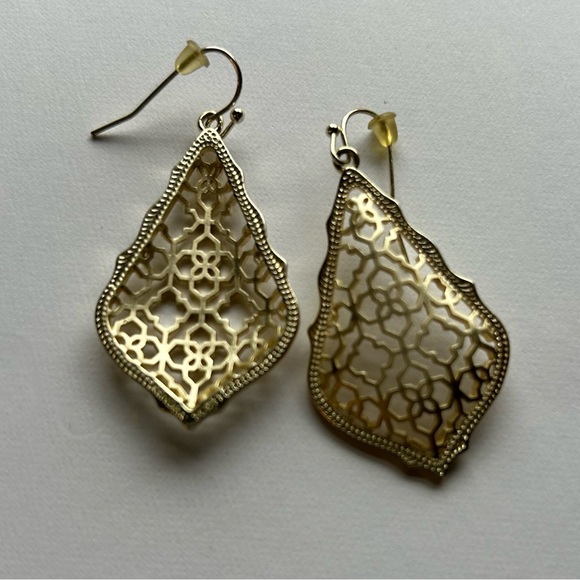 Kendra Scott gold filigree earring - Picture 2 of 3